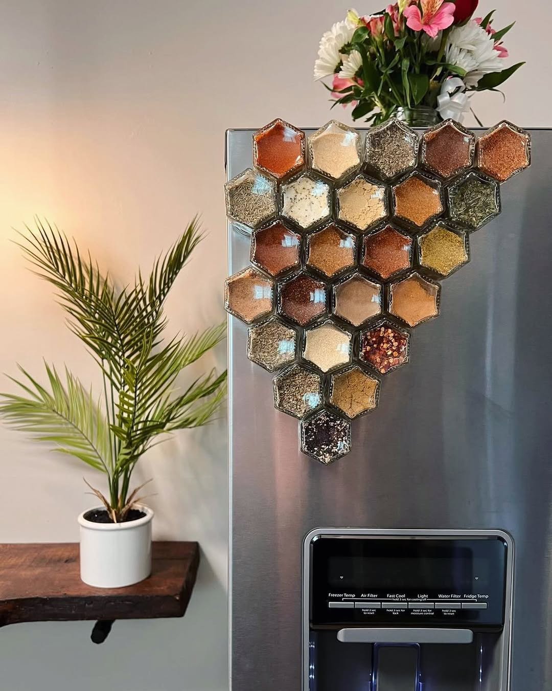 Magnetic Fridge Spice Jars ( Set of 6 )