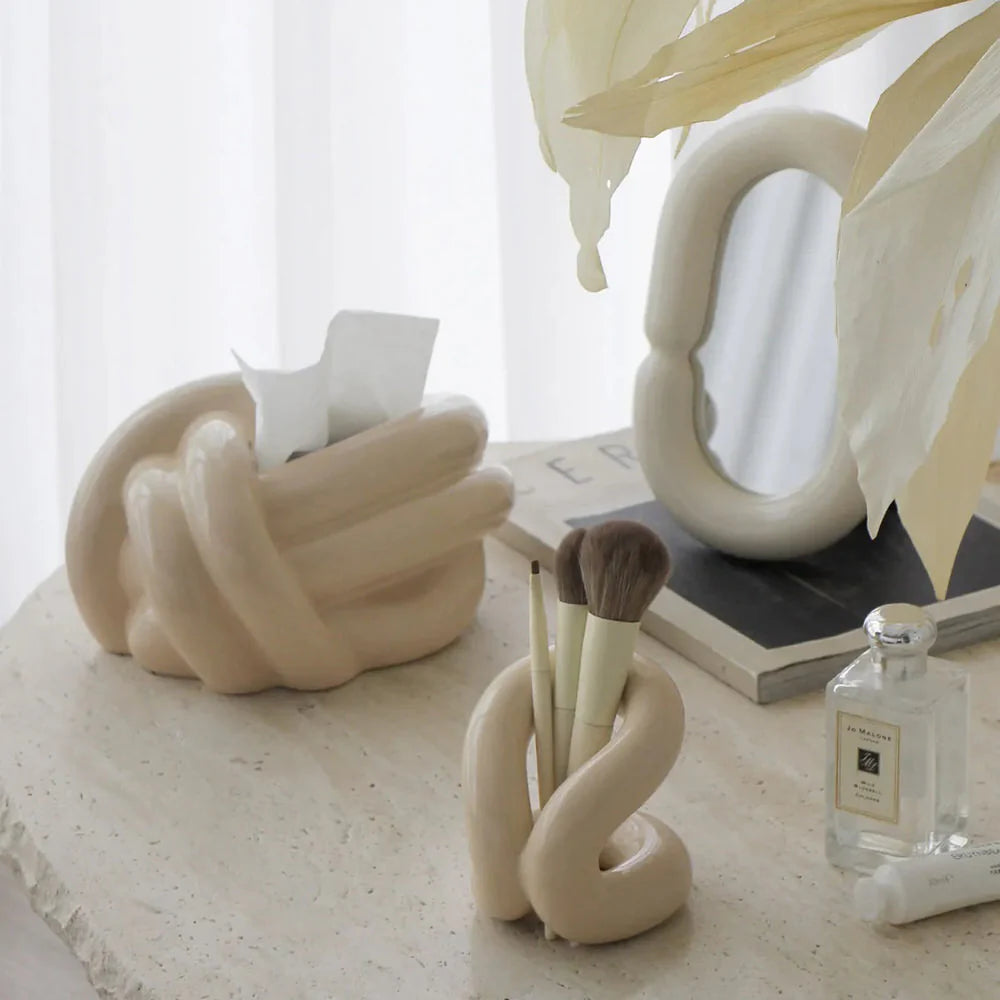 The Ceramic Brush Holder