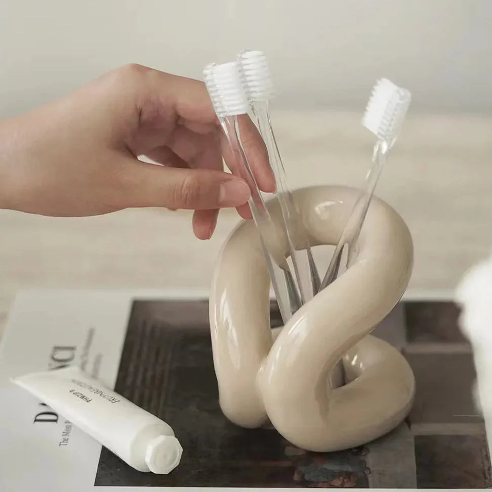 The Ceramic Brush Holder