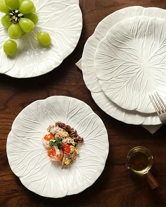 Vintage Cabbage Plates Set