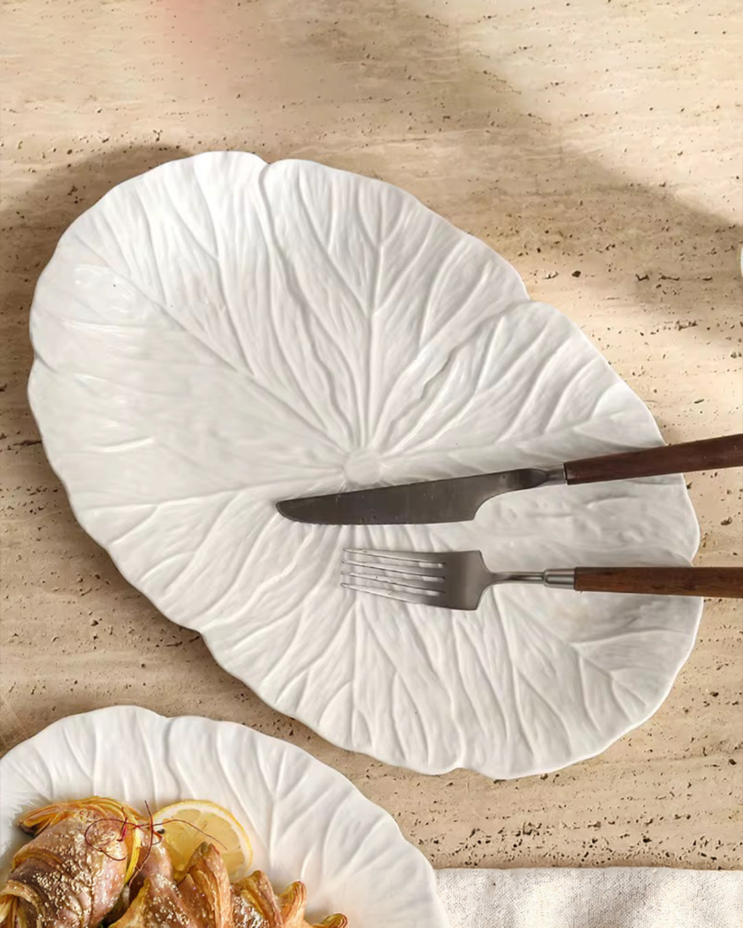 Vintage Cabbage Oval Plates Set – Set of 2