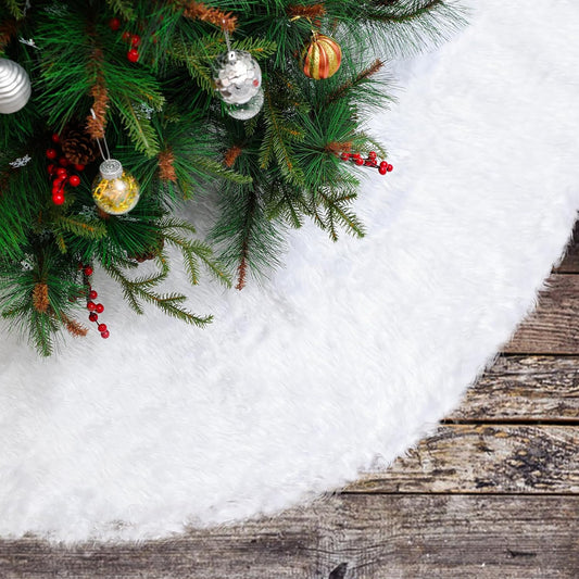 Winter White Christmas Tree Skirt